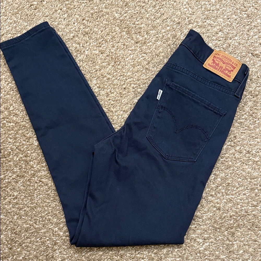 Levi's 720 High Rise Supper Skinny Crop Jeans